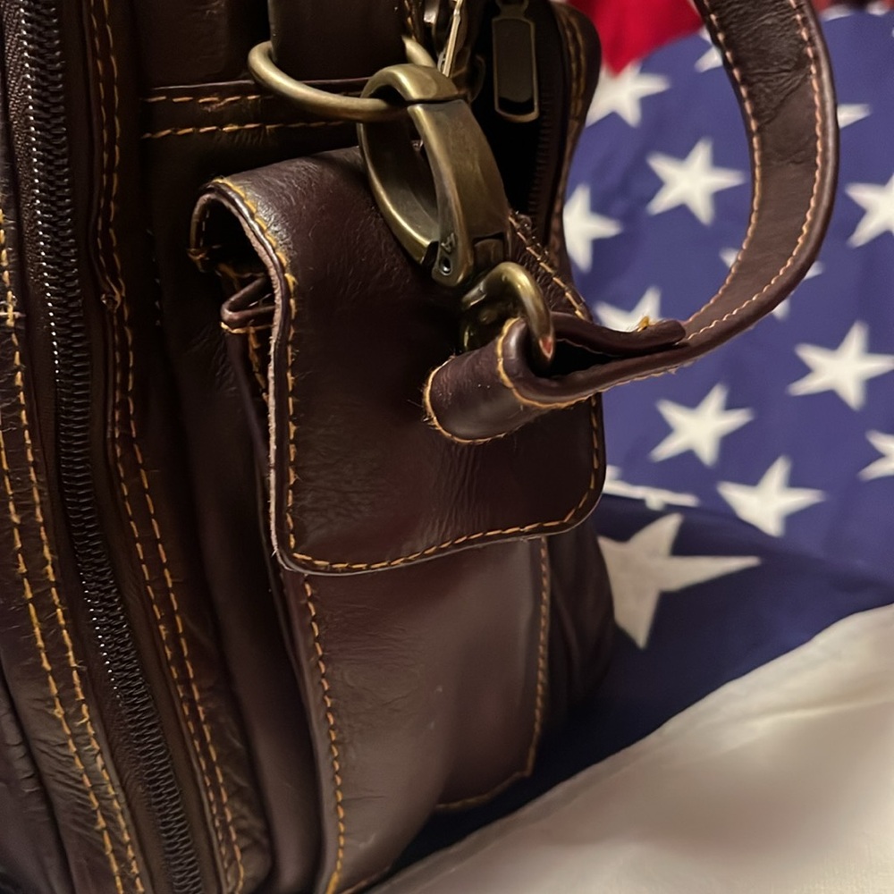 Vintage Brown Leather Unisex Bag - Picture 2 of 13